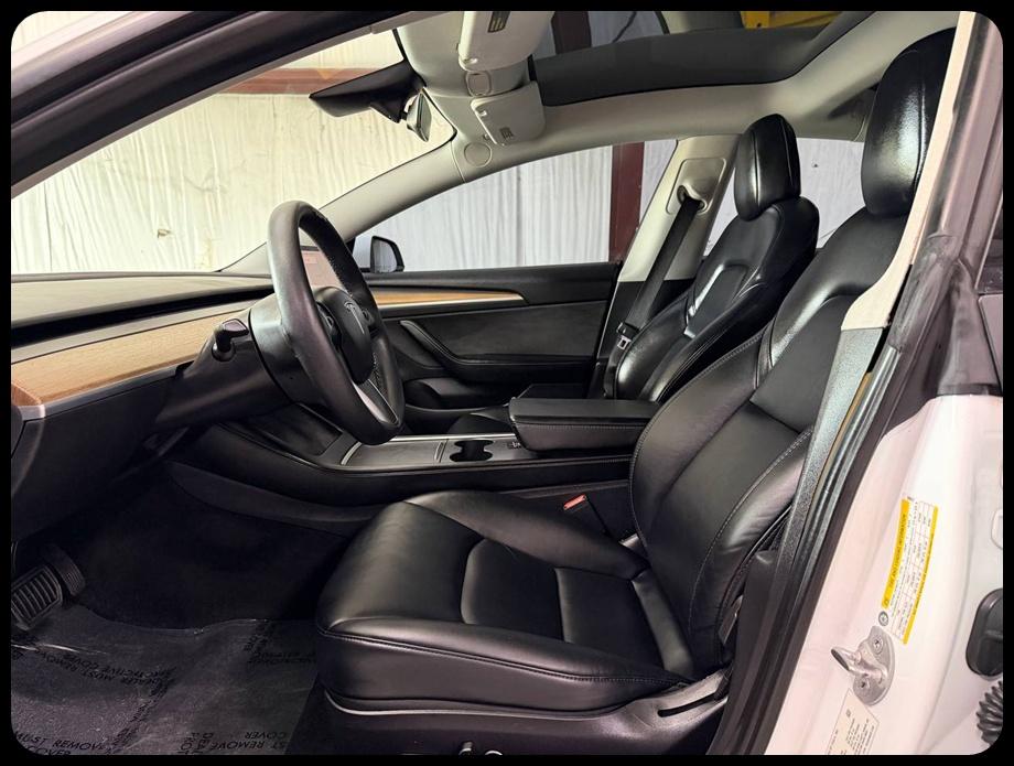 Tesla Model 3 Standard Range Plus 2021