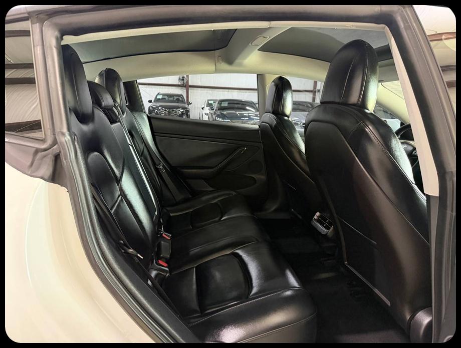 Tesla Model 3 Standard Range Plus 2021