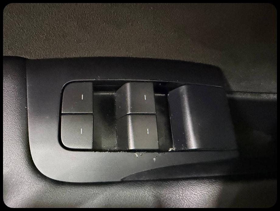 Tesla Model Y Long Range 2023