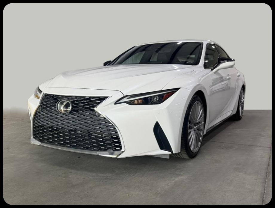 Lexus IS 300 RWD 2022