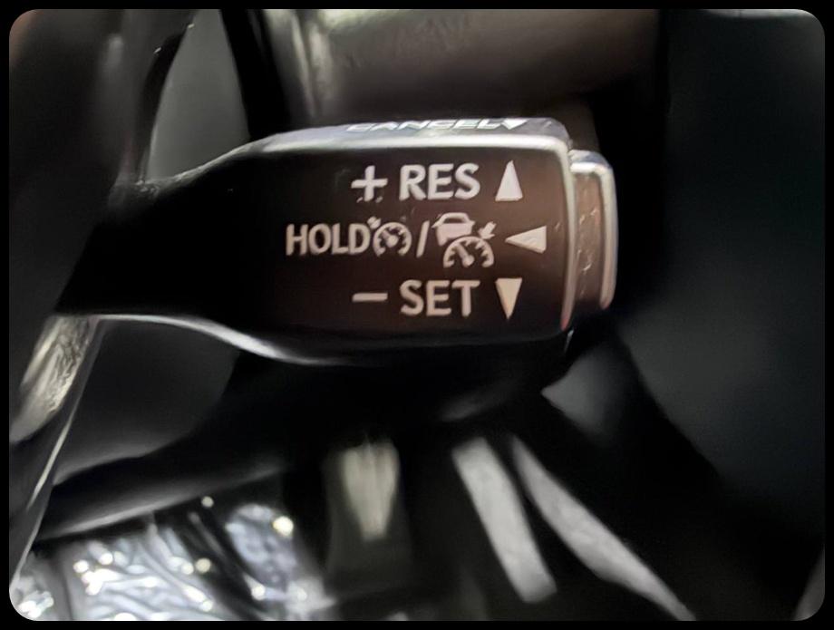 Lexus IS 300 RWD 2022