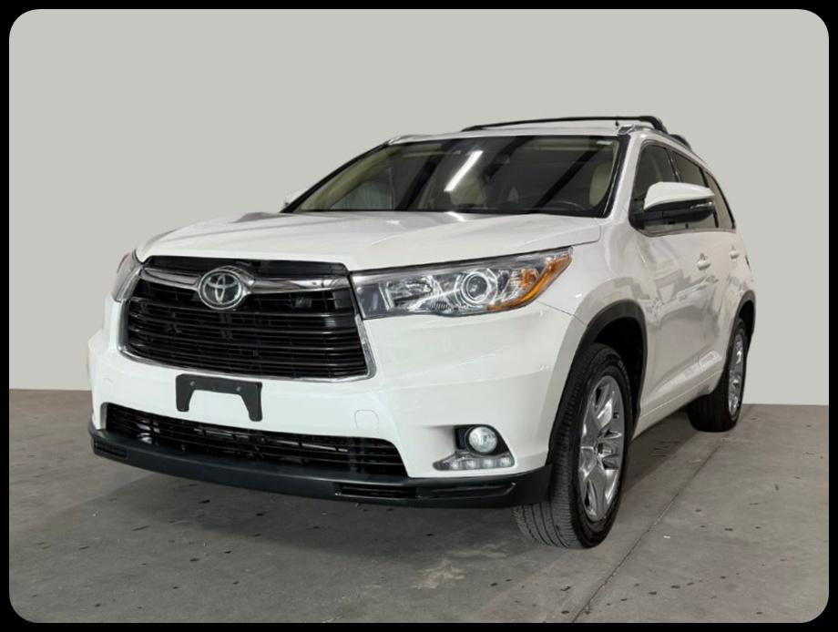 Toyota Highlander Limited FWD V6 2015