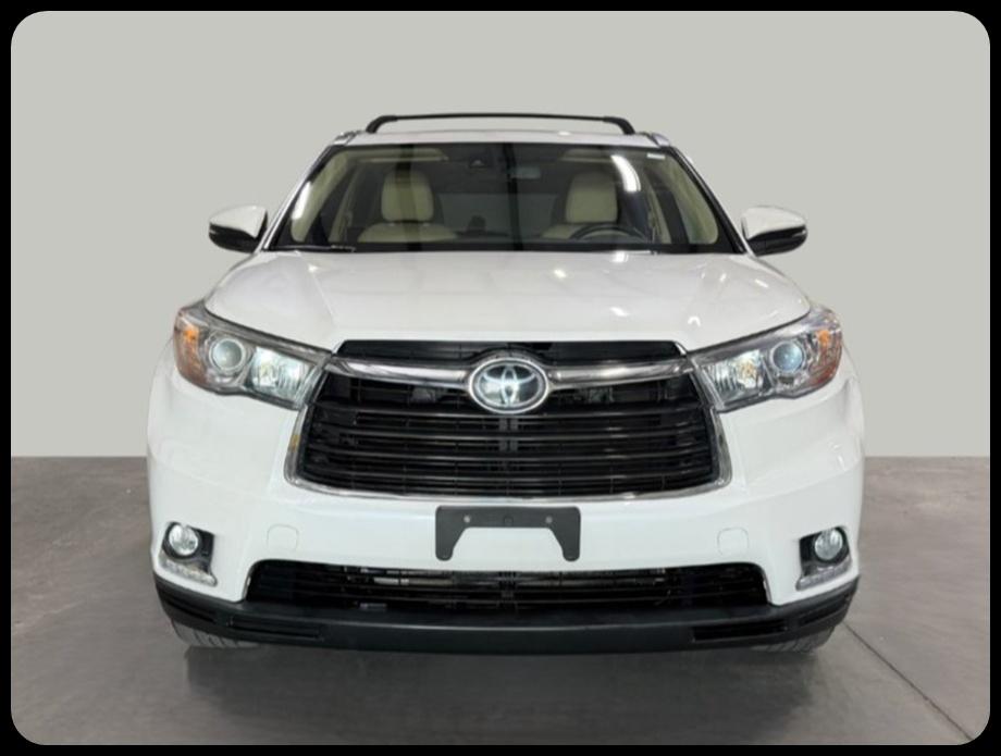 Toyota Highlander Limited FWD V6 2015