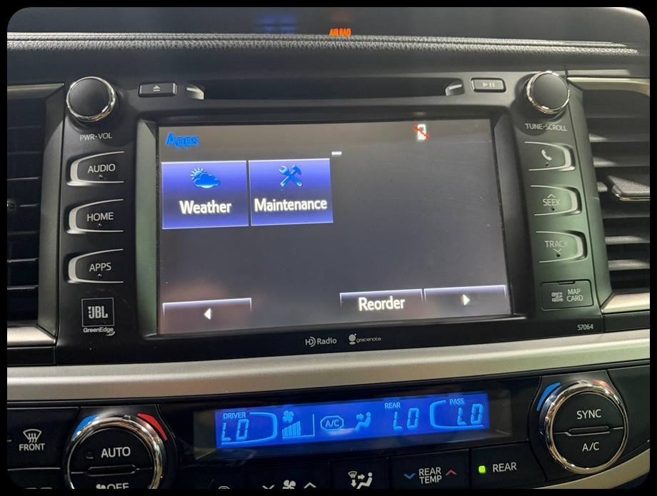 Toyota Highlander Limited FWD V6 2015