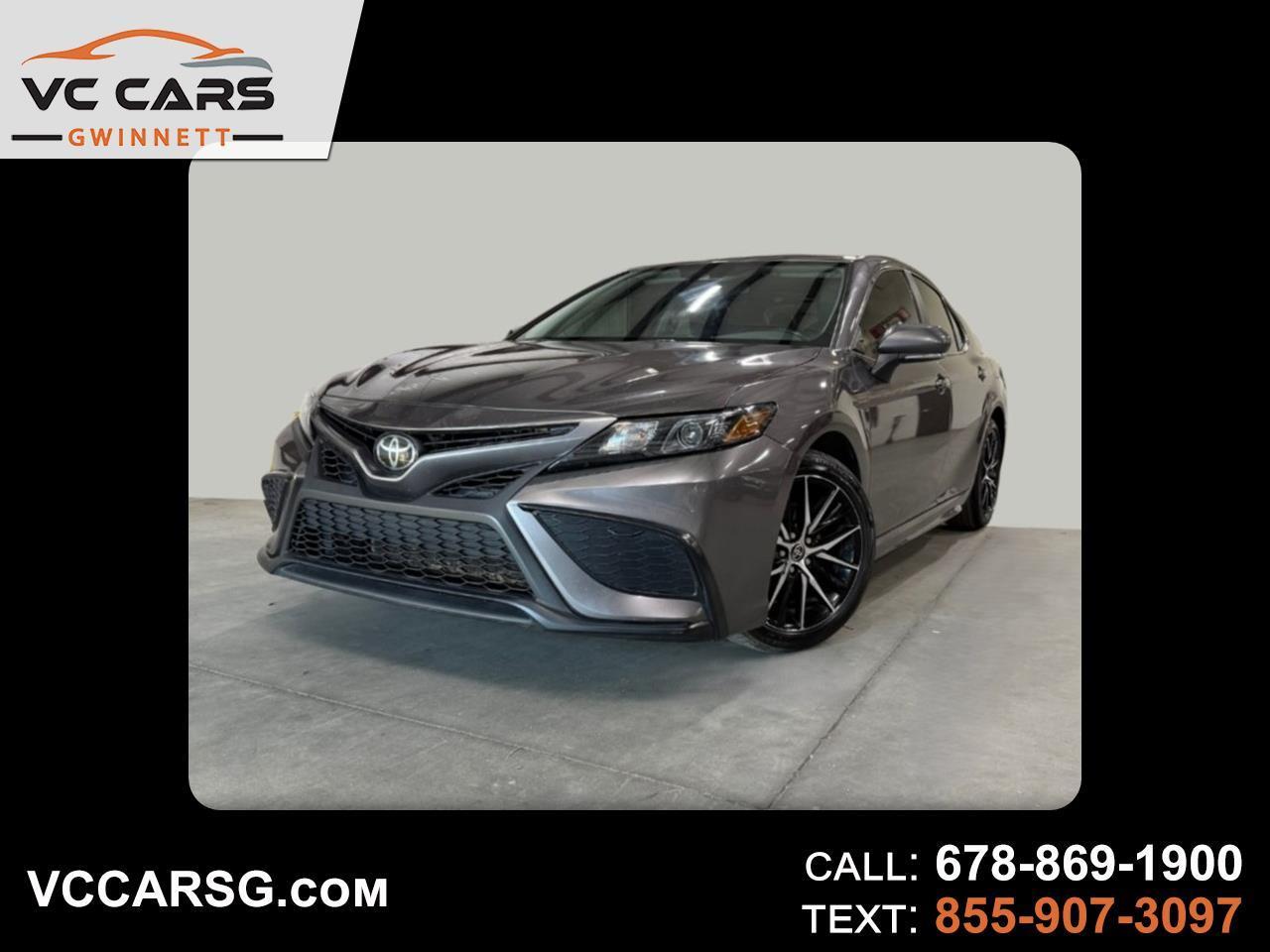 Toyota Camry SE 2023