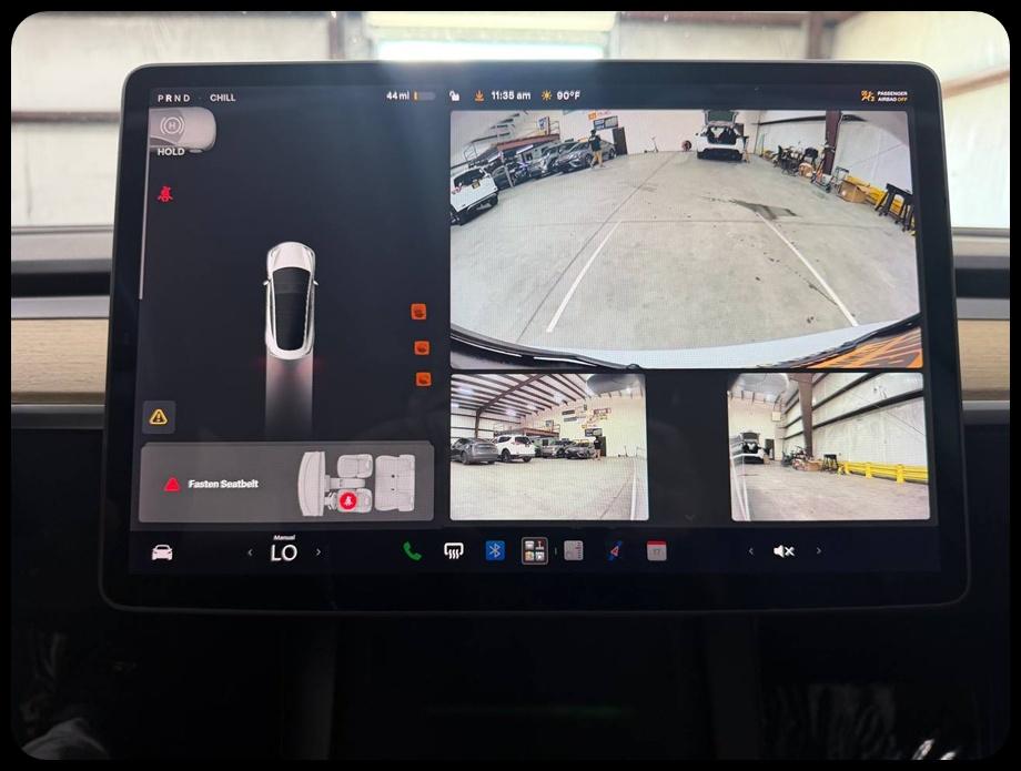 Tesla Model 3  2021