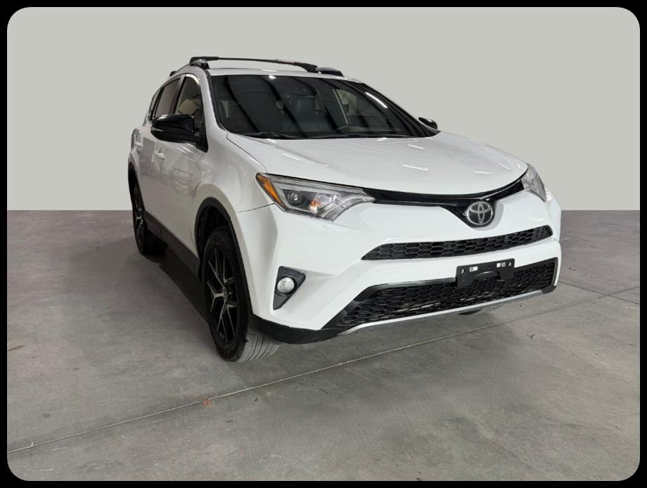 Toyota RAV4 SE 4WD 2017