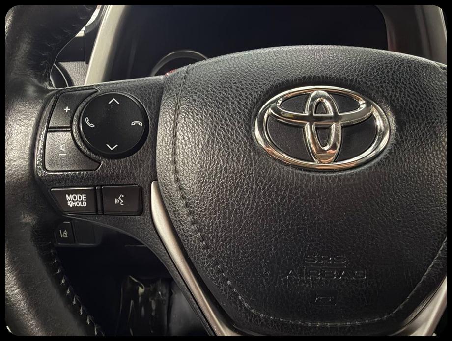 Toyota RAV4 SE 4WD 2017