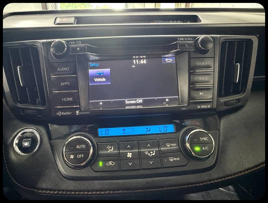 Toyota RAV4 SE 4WD 2017