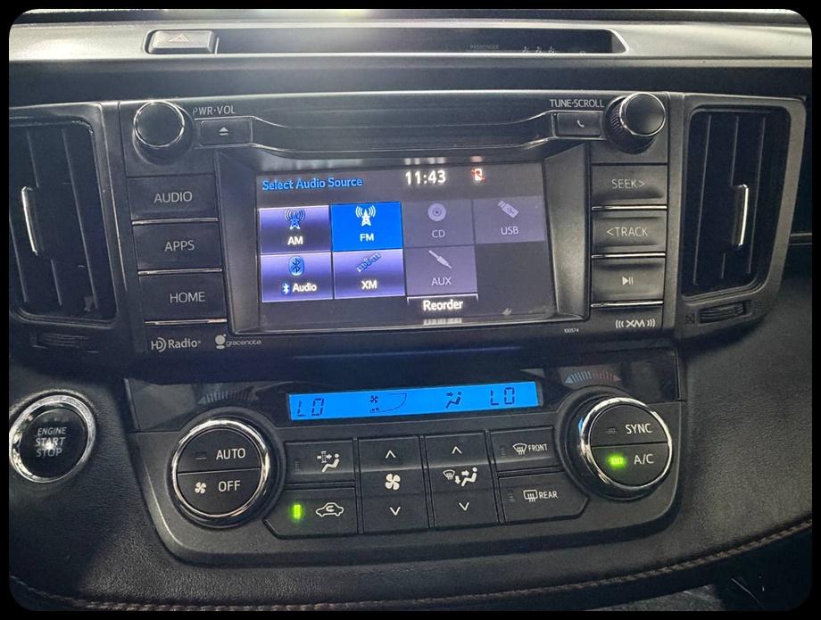 Toyota RAV4 SE 4WD 2017