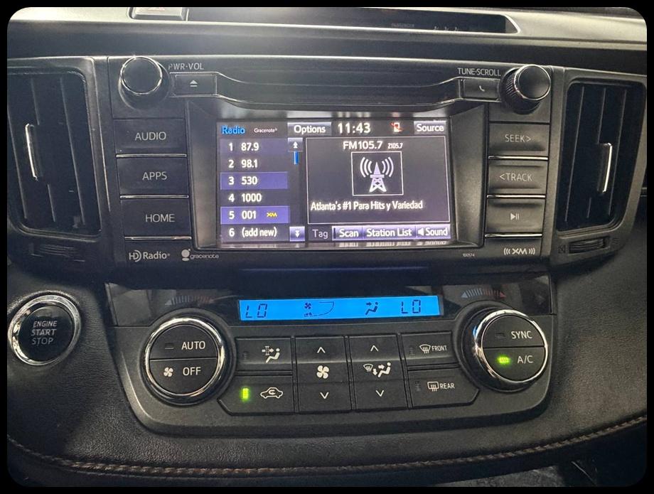 Toyota RAV4 SE 4WD 2017