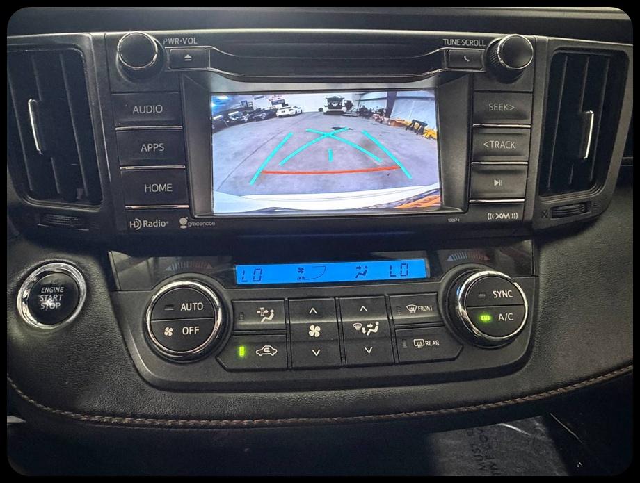 Toyota RAV4 SE 4WD 2017