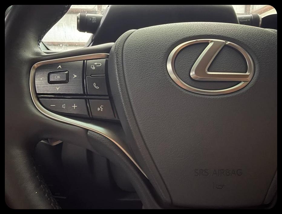 Lexus ES 350 Base 2022