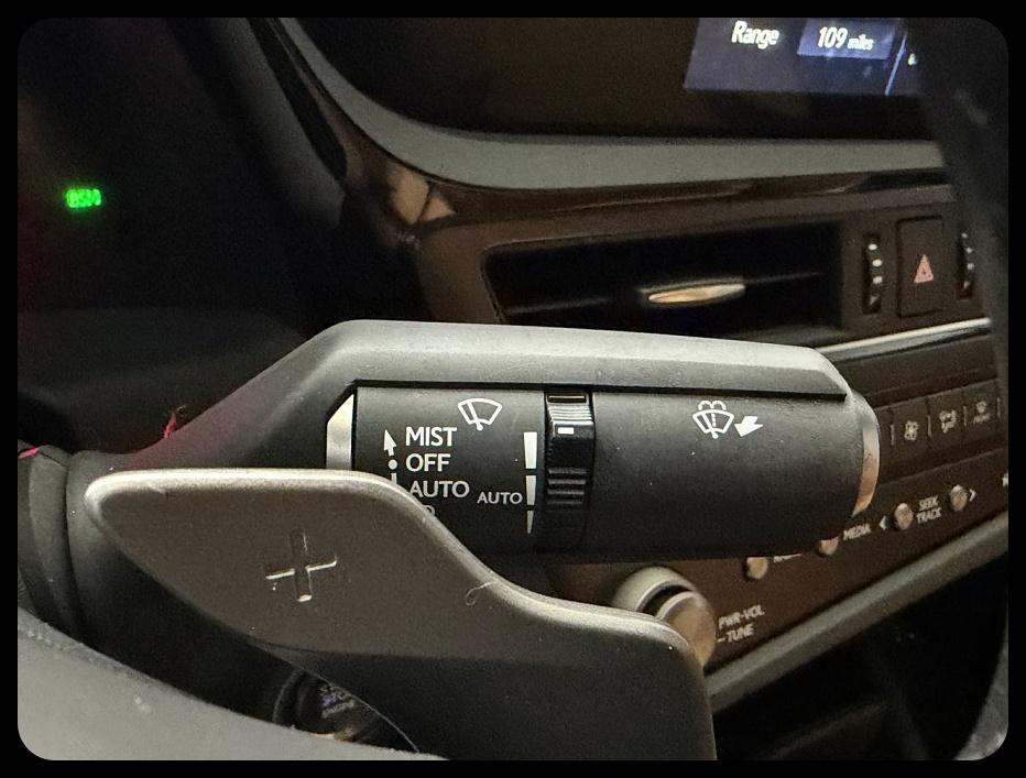 Lexus ES 350 Base 2022