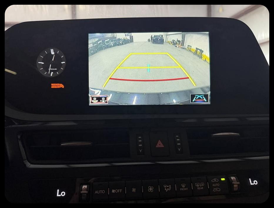 Lexus ES 350 Base 2022