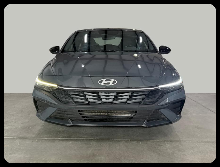 Hyundai Elantra SEL Sport 2025