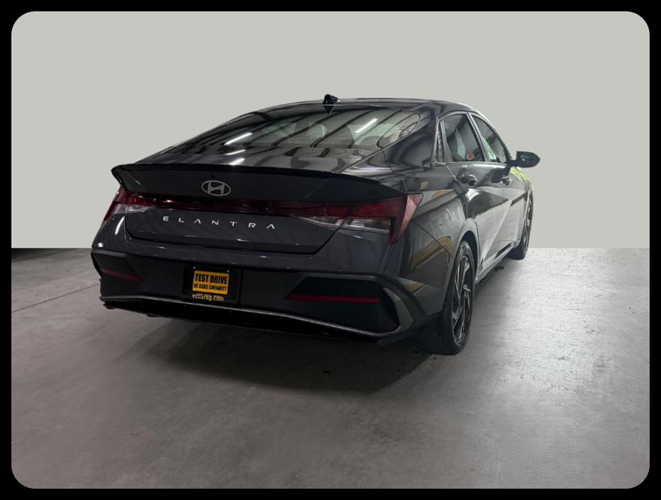 Hyundai Elantra SEL Sport 2025