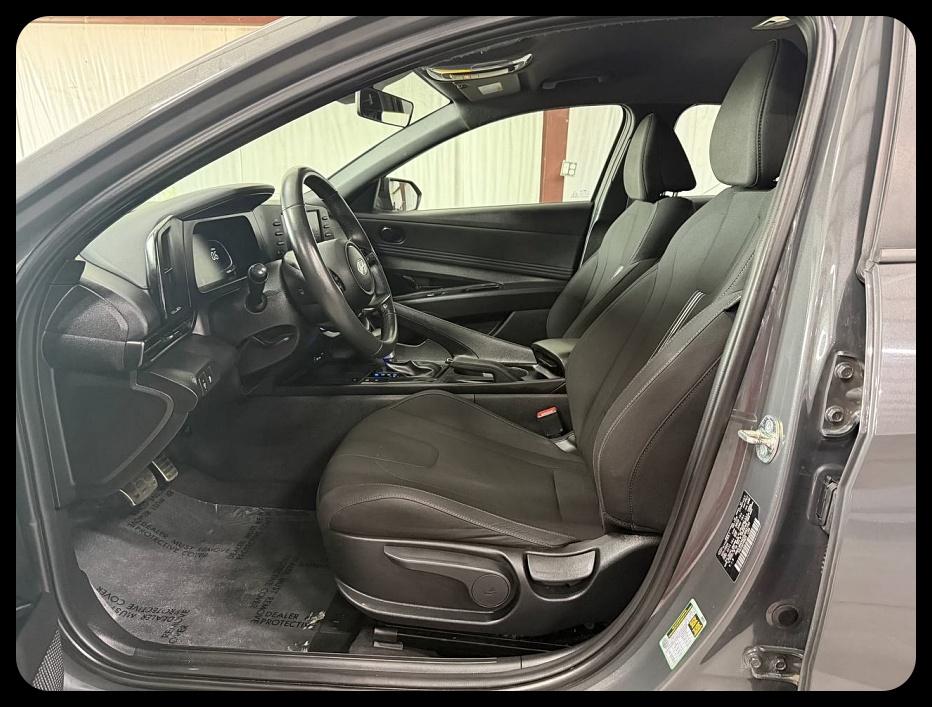 Hyundai Elantra SEL Sport 2025