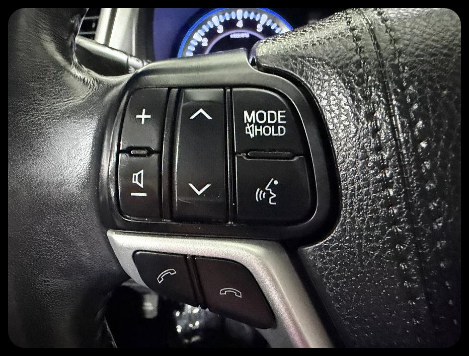Toyota Highlander XLE AWD V6 2019