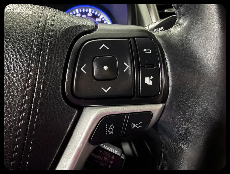 Toyota Highlander XLE AWD V6 2019
