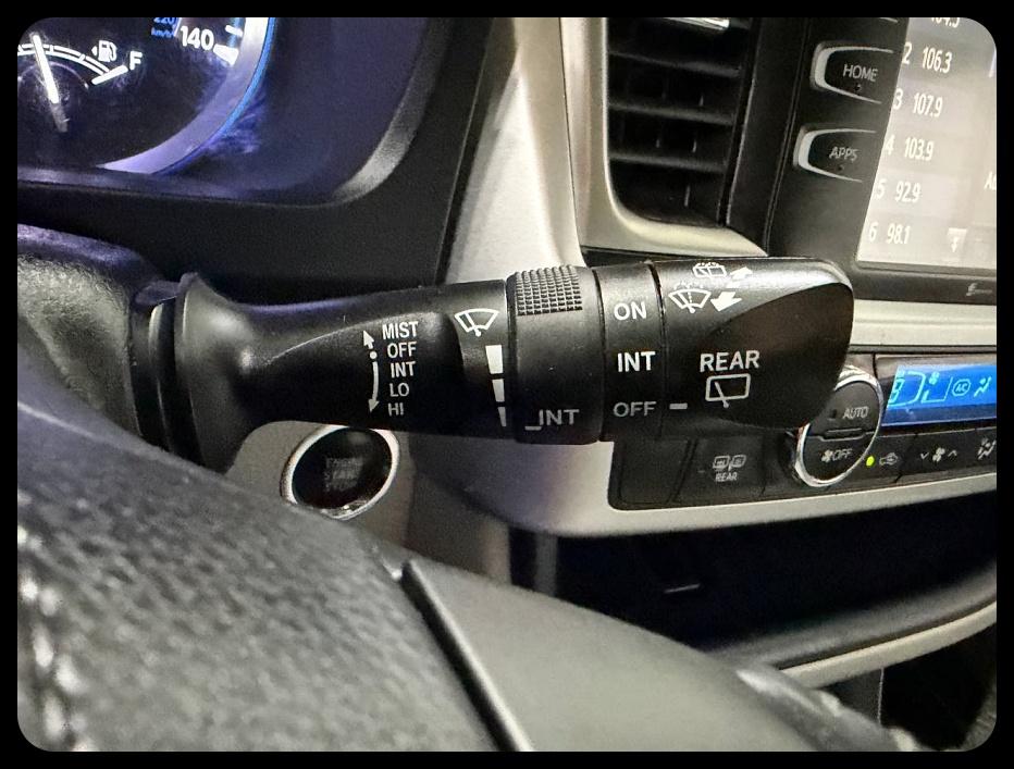 Toyota Highlander XLE AWD V6 2019