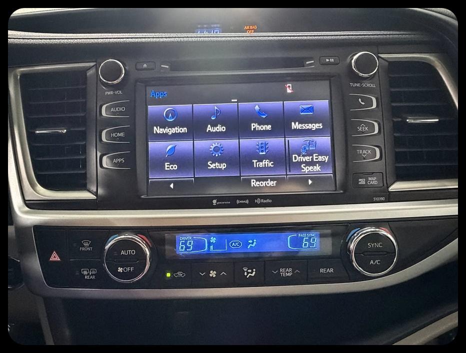 Toyota Highlander XLE AWD V6 2019