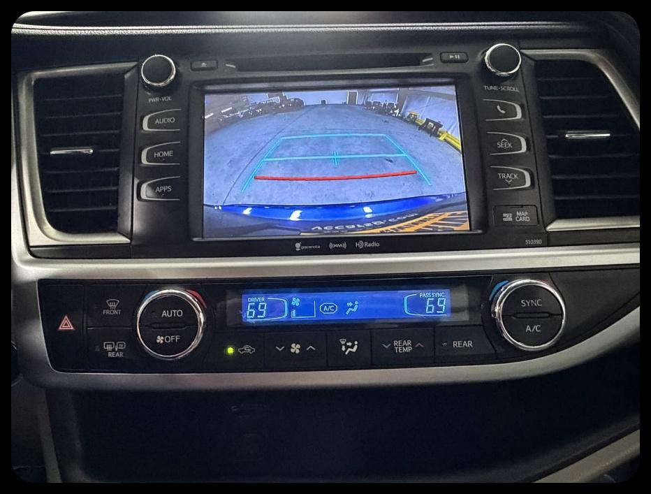 Toyota Highlander XLE AWD V6 2019