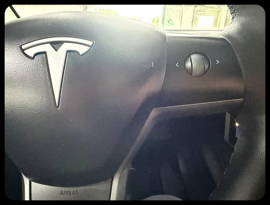Tesla Model Y Long Range 2023