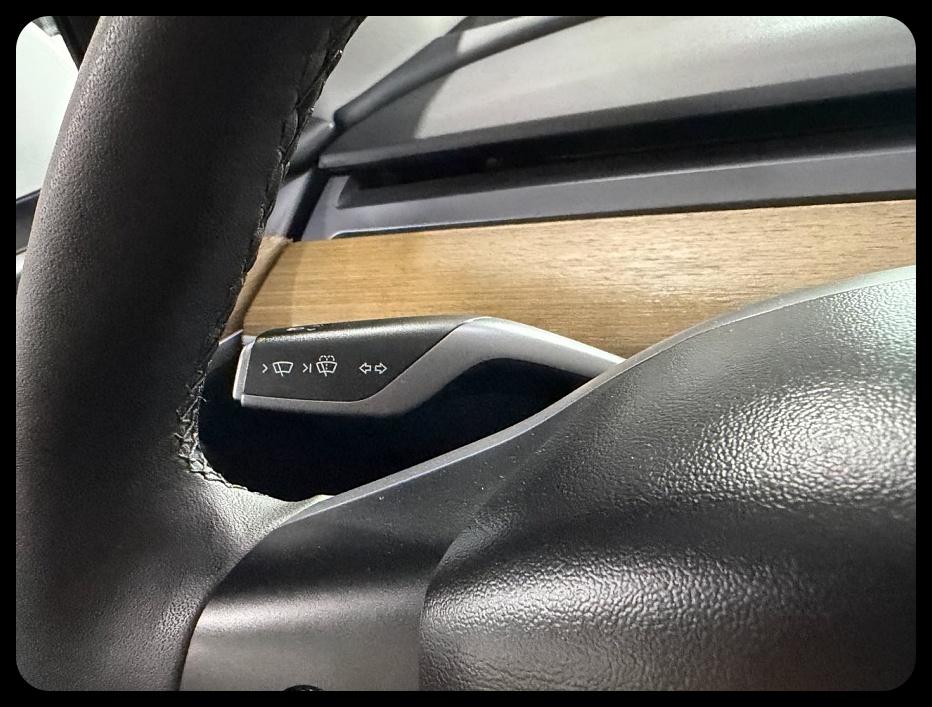 Tesla Model Y Long Range 2023