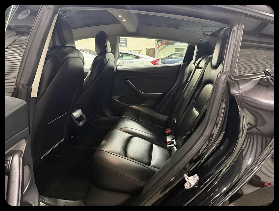 Tesla Model 3 RWD 2023
