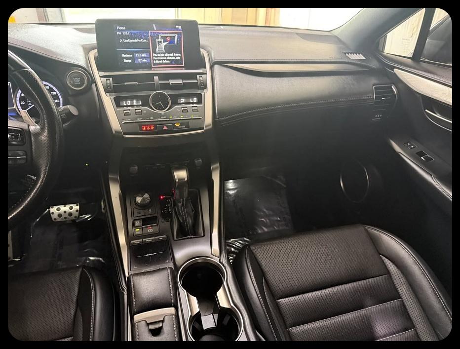 Lexus NX 300 F SPORT 2021