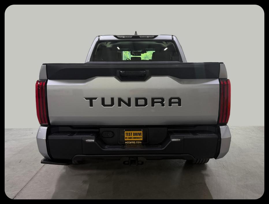 Toyota Tundra SR5 CrewMax 2WD 2024