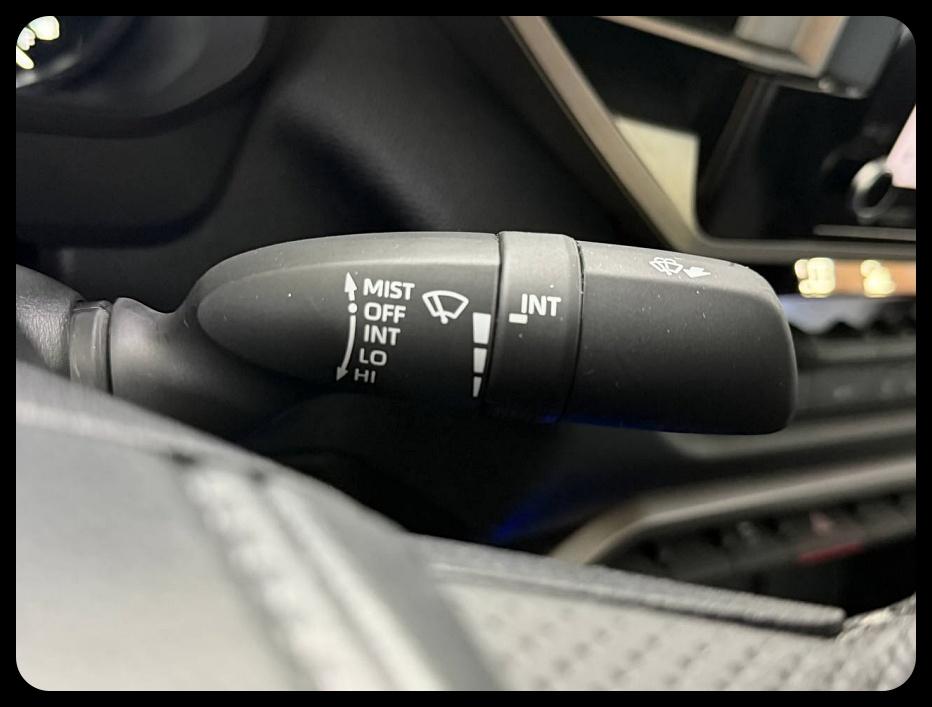 Toyota Tundra SR5 CrewMax 2WD 2024