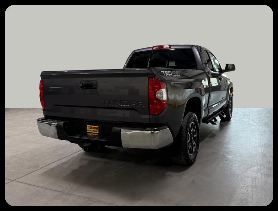 Toyota Tundra SR5 Double Cab 5.7L 4WD 2016