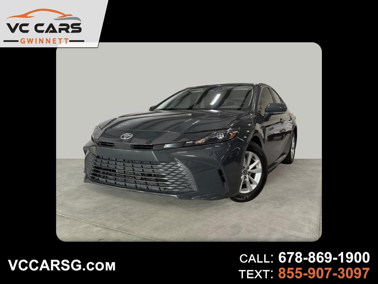 Toyota Camry Hybrid LE 2025