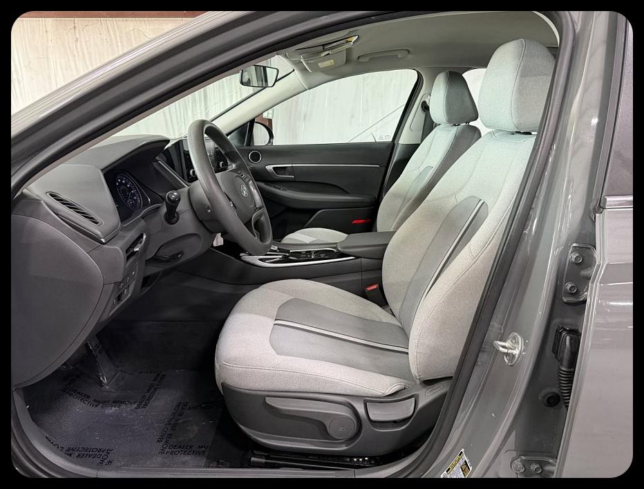 Hyundai Sonata SE 2022