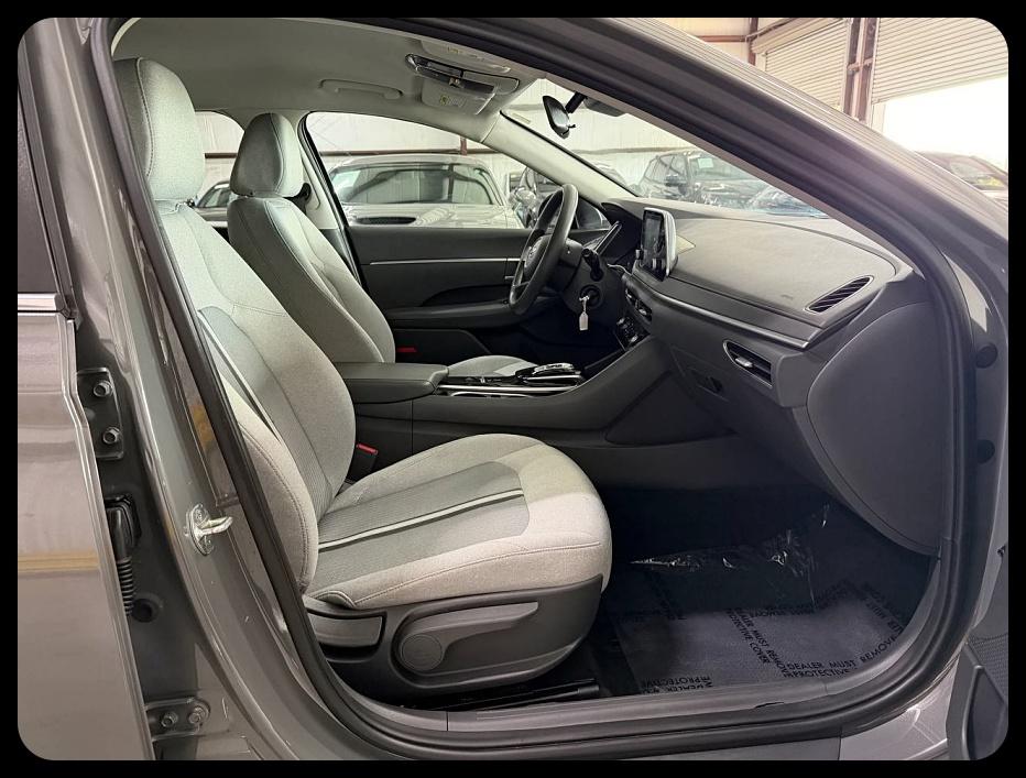 Hyundai Sonata SE 2022