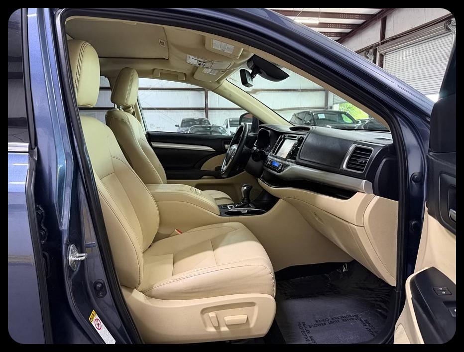 Toyota Highlander XLE 2019