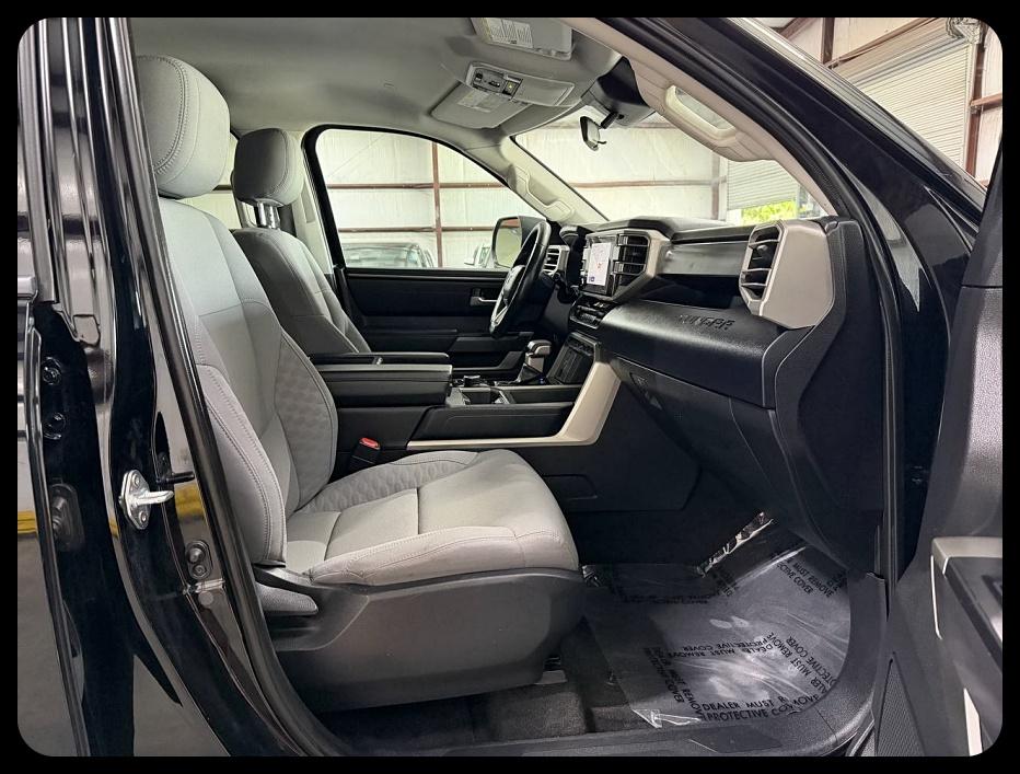 Toyota Tundra  2023