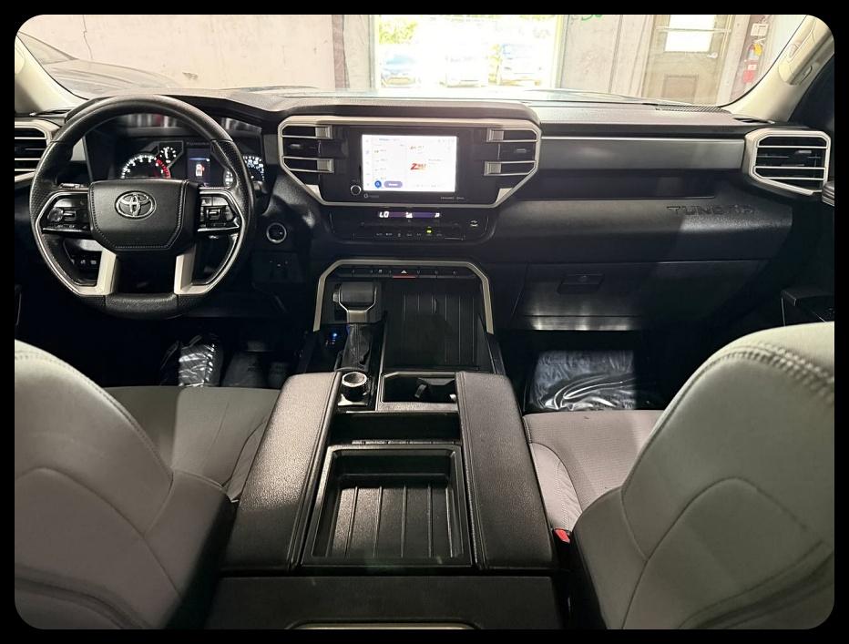 Toyota Tundra  2023