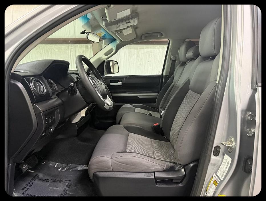 Toyota Tundra  2016