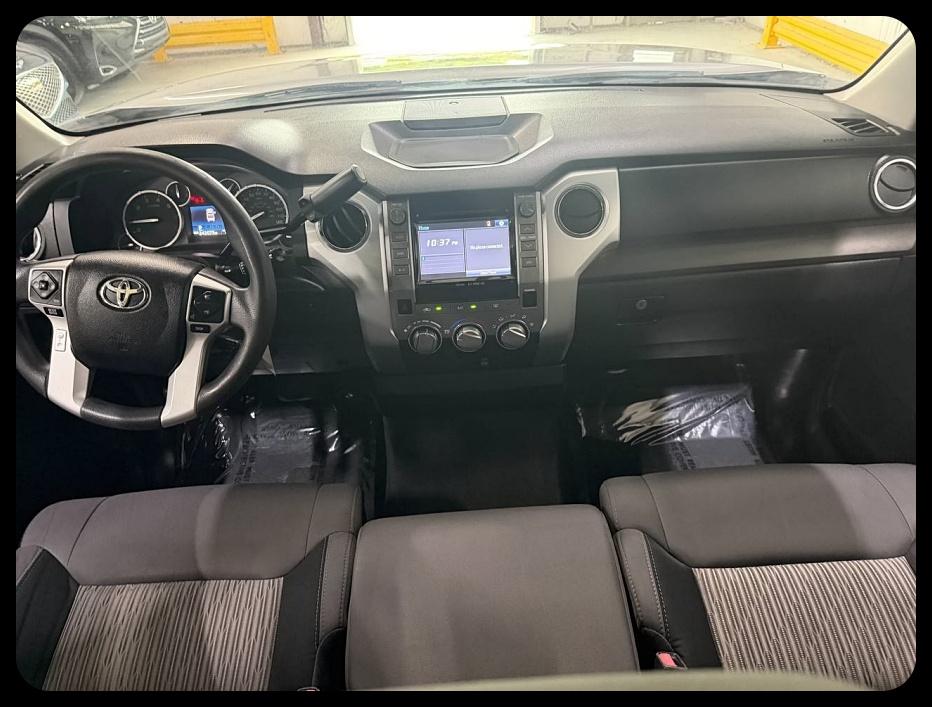 Toyota Tundra  2016