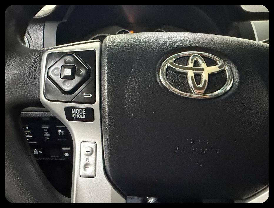 Toyota Tundra  2016