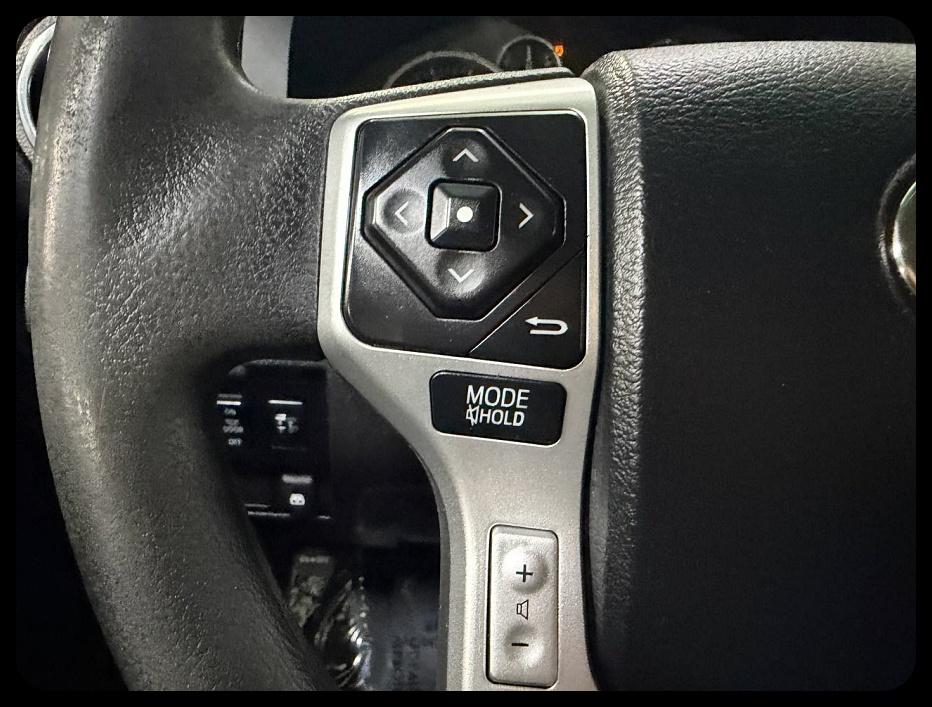 Toyota Tundra  2016