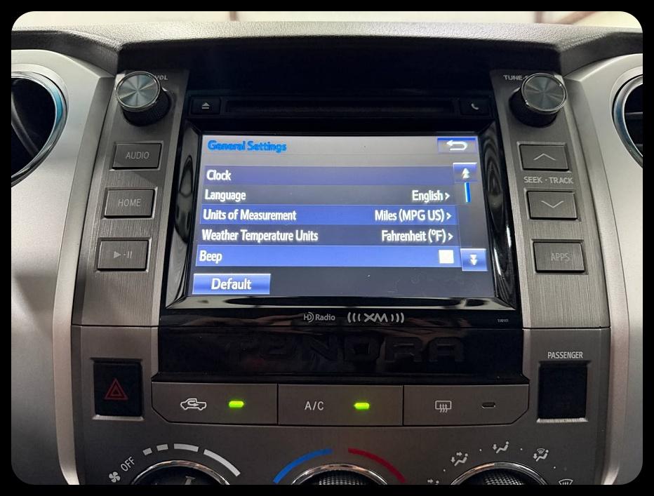 Toyota Tundra  2016