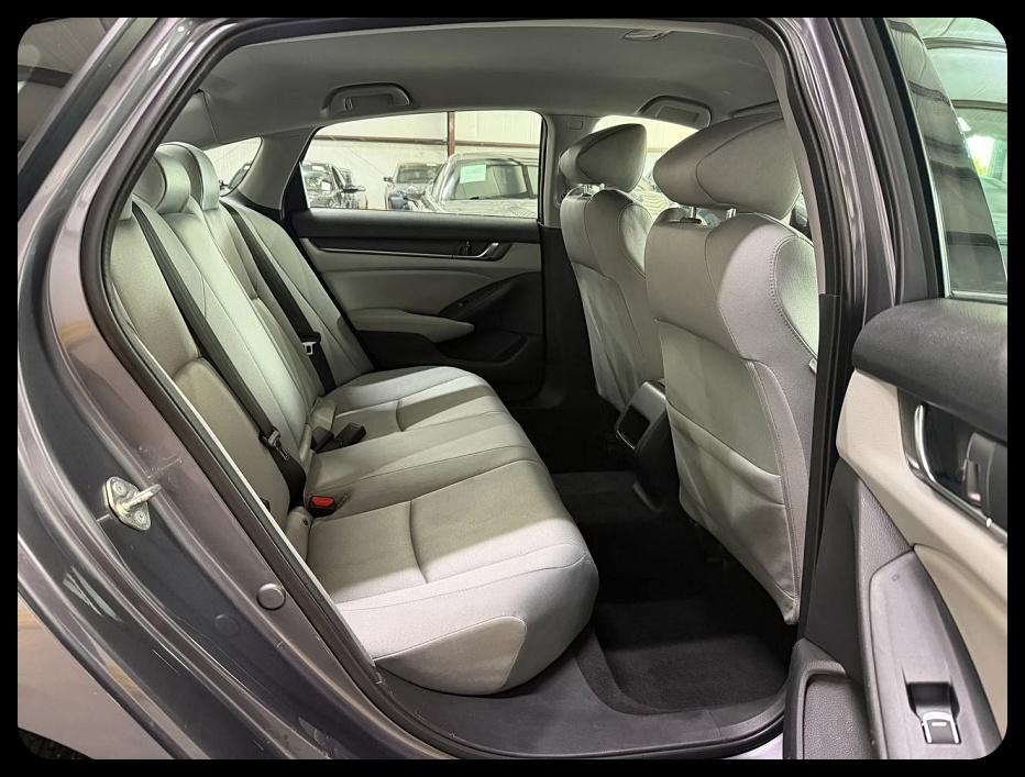 Honda Accord LX CVT 2019