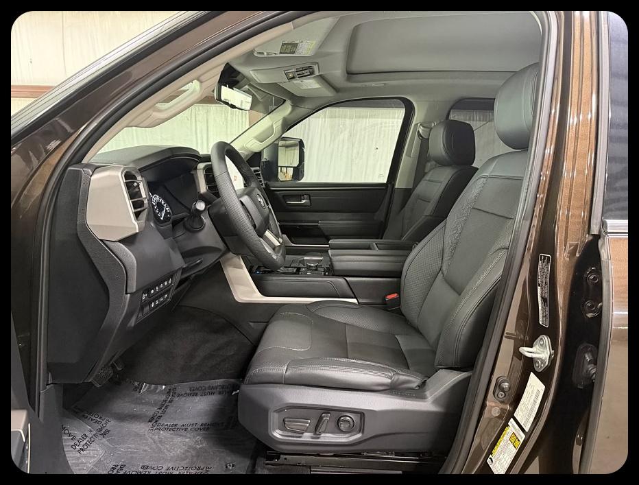 Toyota Tundra  2022