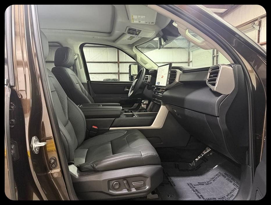Toyota Tundra  2022
