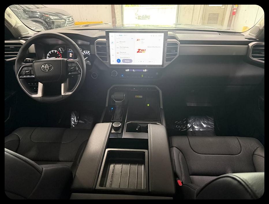 Toyota Tundra  2022