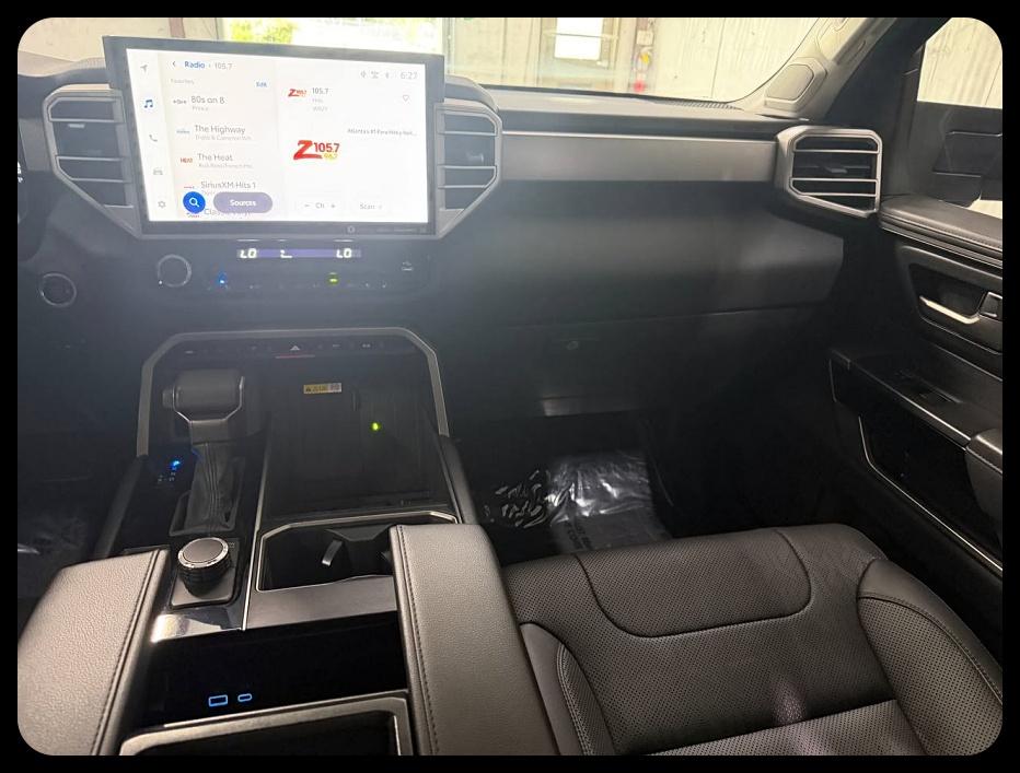 Toyota Tundra  2022